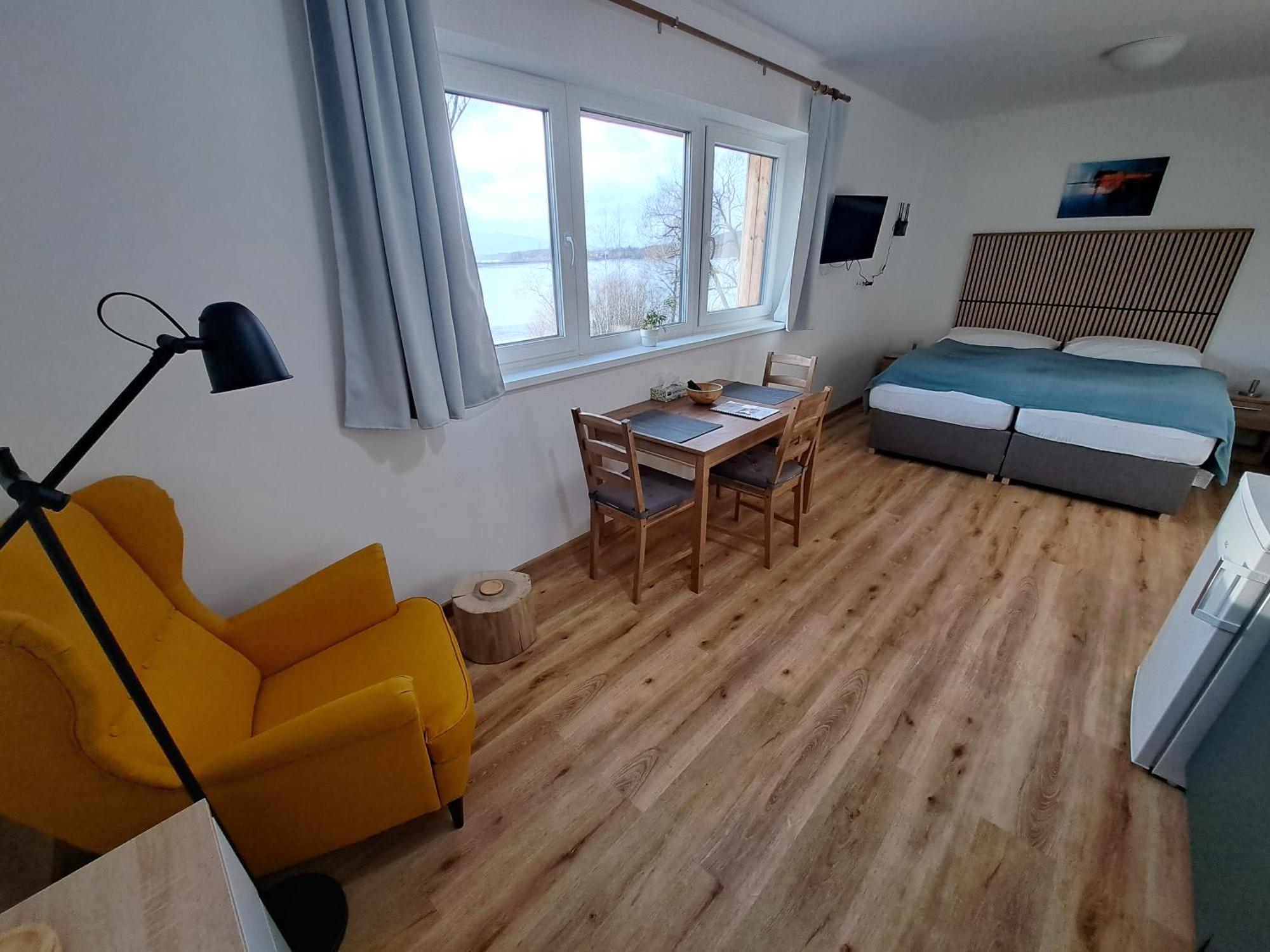 Apartmany - Male Lipno Černá v Pošumaví Екстериор снимка