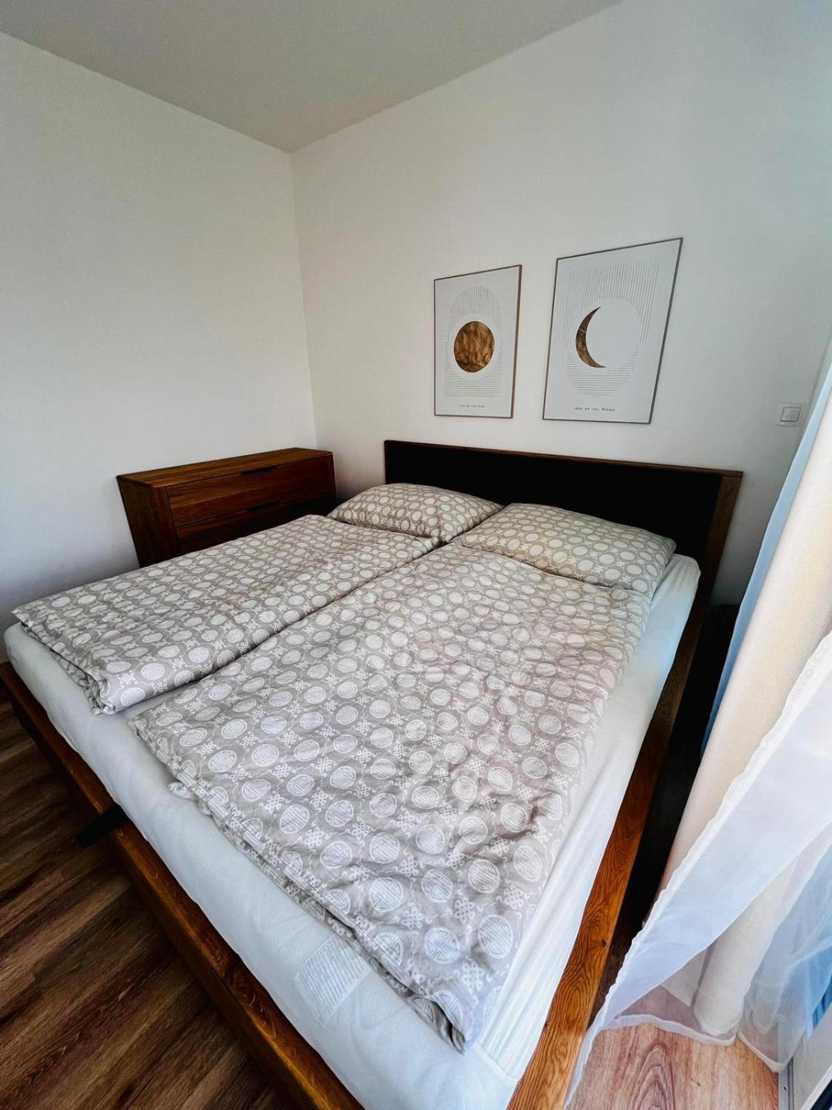 Apartmany - Male Lipno Černá v Pošumaví Стая снимка