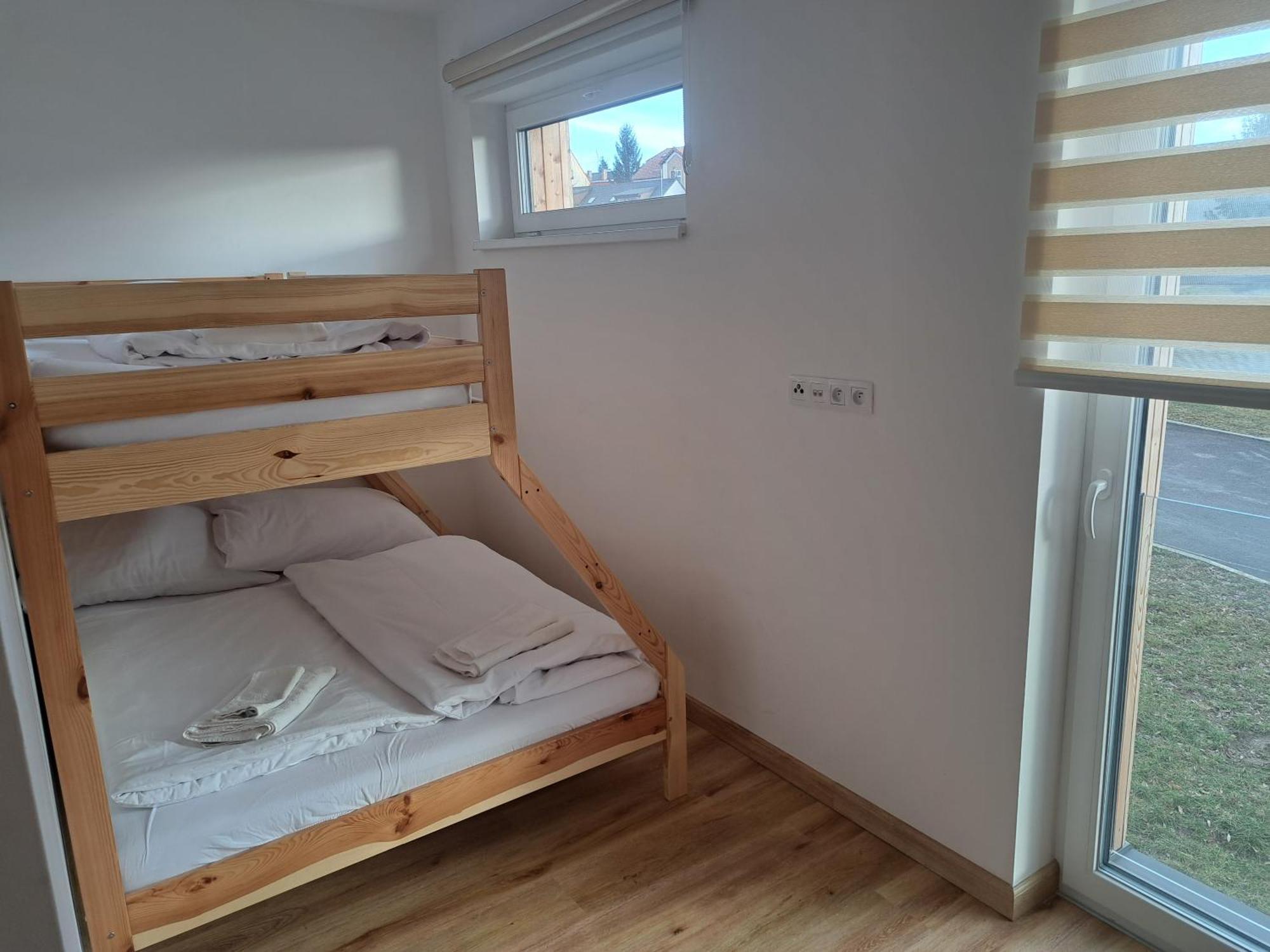 Apartmany - Male Lipno Černá v Pošumaví Стая снимка