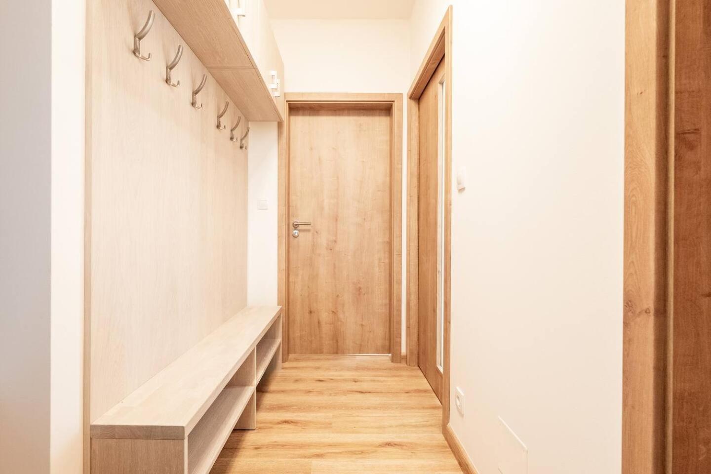 Apartmany - Male Lipno Černá v Pošumaví Стая снимка